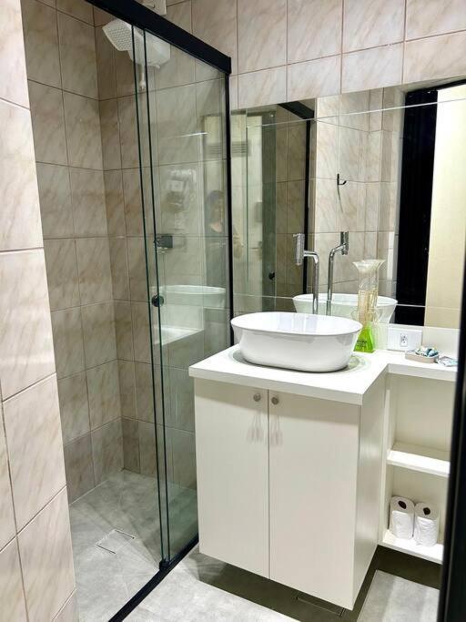 Ap Smart Downtown Apartment กังปินาส ภายนอก รูปภาพ